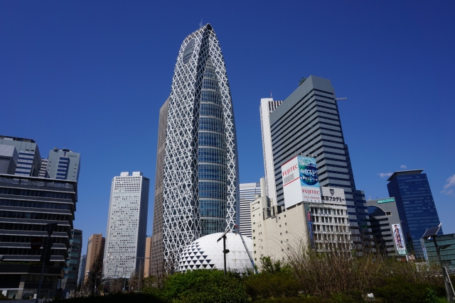 新宿駅西口オフィス街